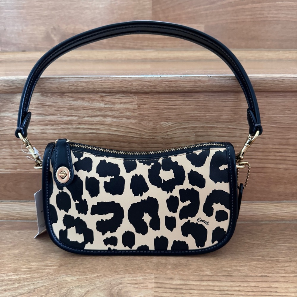 Coach Swinger 20 Shoulder Bag with Leopard Print CM513